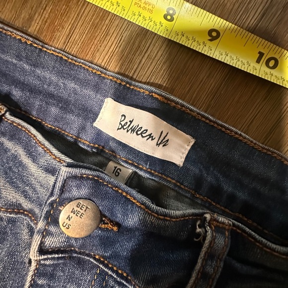 Between Us LA Designed Distressed Ripped Skinny Jeans‎ High Rise Frayed Hem 16 - Picture 4 of 14